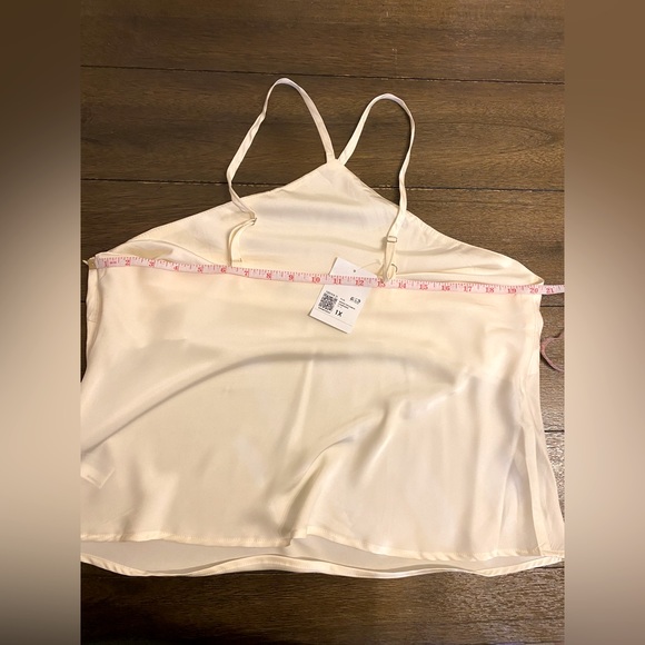 Forever 21 Ivory Satin Y-Neck Cami size 0X - Picture 6 of 9